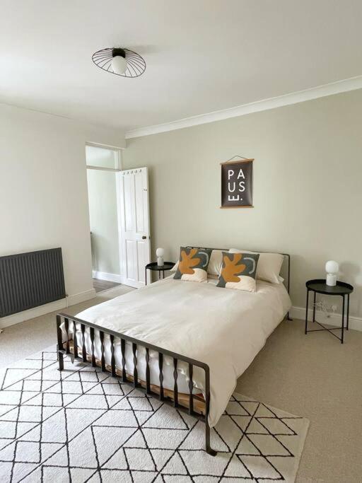 Family Friendly House In Norwich With Parking Villa Exterior photo